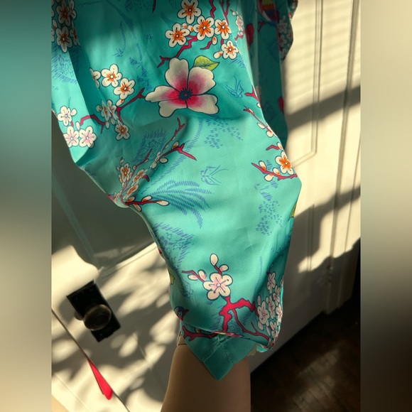 Natori Tropical Caftan Top - Picture 12 of 13